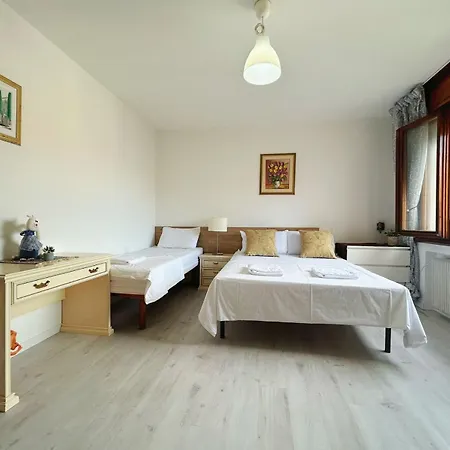 Venezia Casa Δωμάτια σε οικογενειακή κατοικία